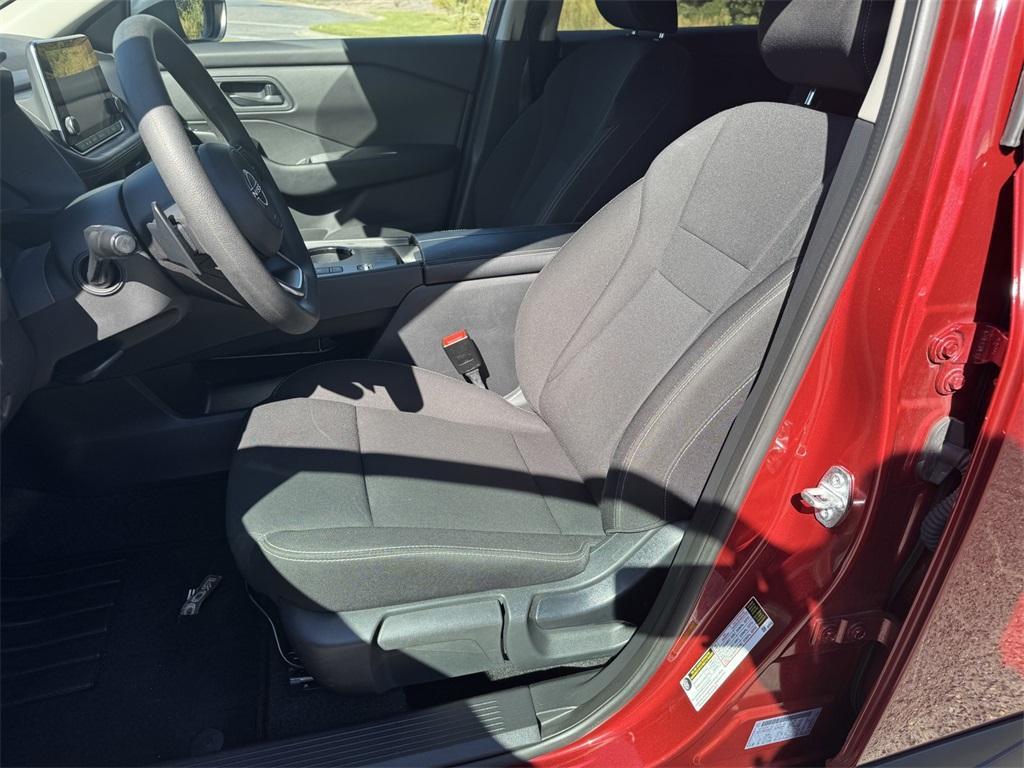 used 2024 Nissan Rogue car, priced at $21,288