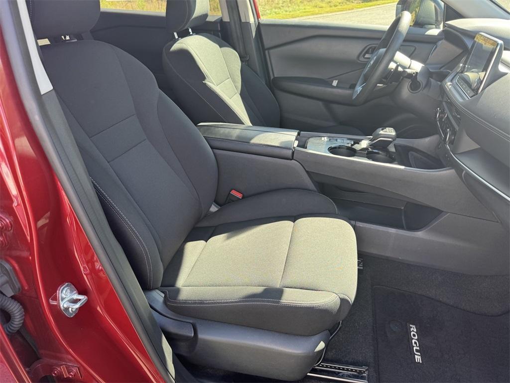 used 2024 Nissan Rogue car, priced at $21,288
