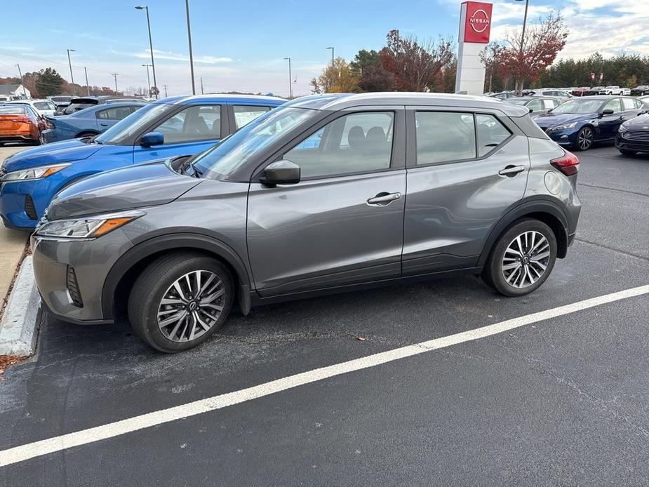 used 2022 Nissan Kicks car