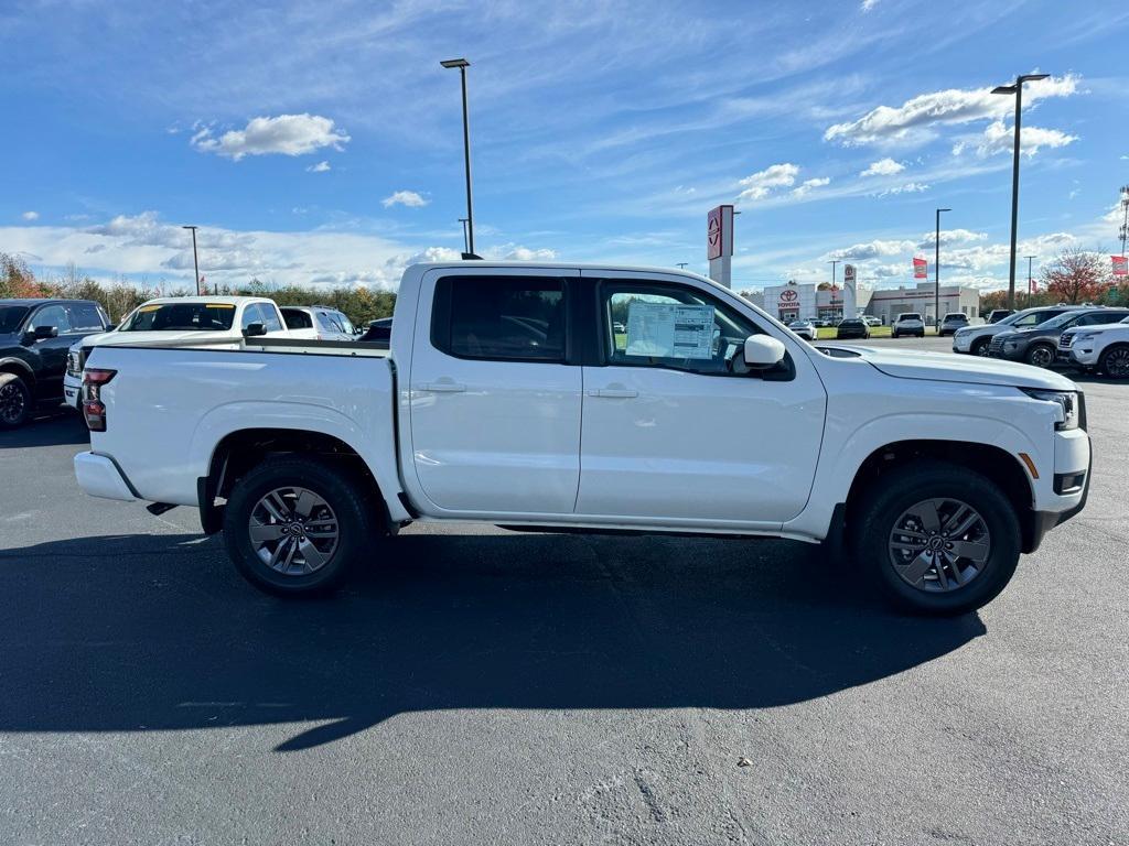 new 2025 Nissan Frontier car