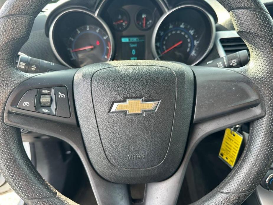 used 2014 Chevrolet Cruze car, priced at $8,750