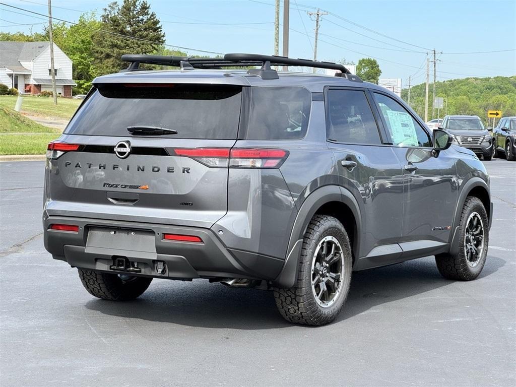 new 2025 Nissan Pathfinder car, priced at $43,675