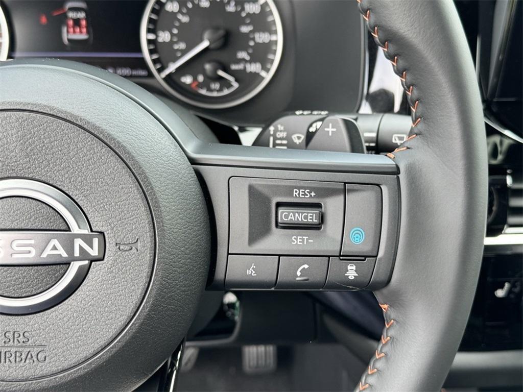 new 2025 Nissan Pathfinder car, priced at $43,675
