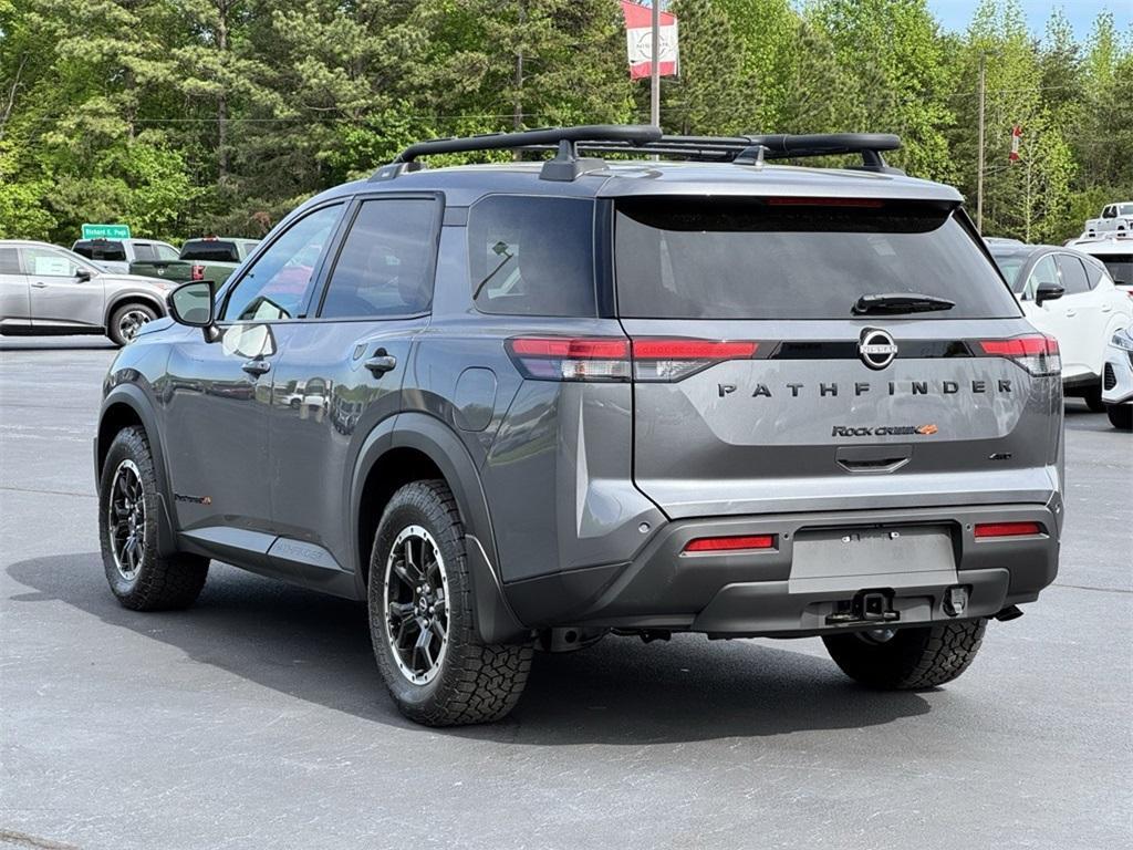 new 2025 Nissan Pathfinder car, priced at $43,675