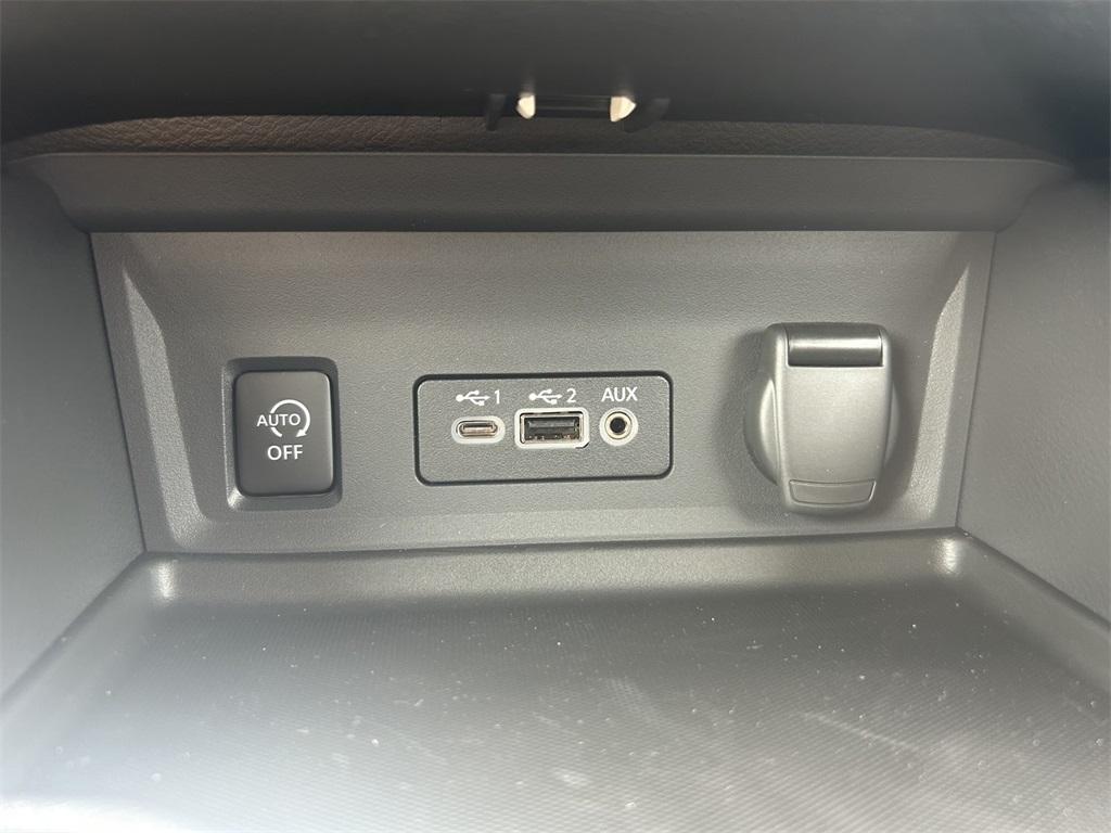 new 2025 Nissan Sentra car, priced at $27,398