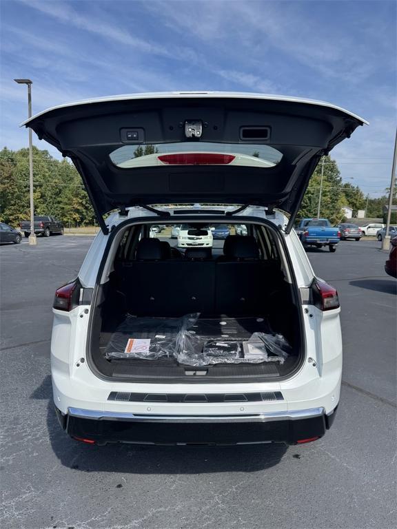 new 2026 Nissan Rogue car, priced at $39,774