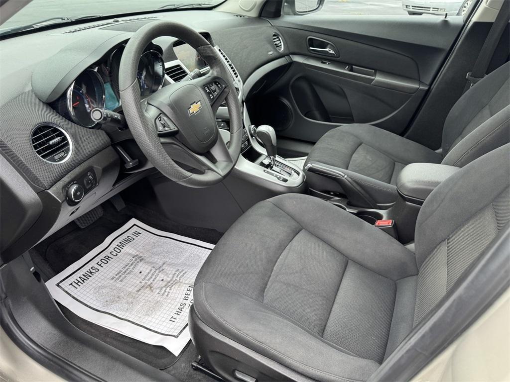 used 2016 Chevrolet Cruze Limited car, priced at $11,988