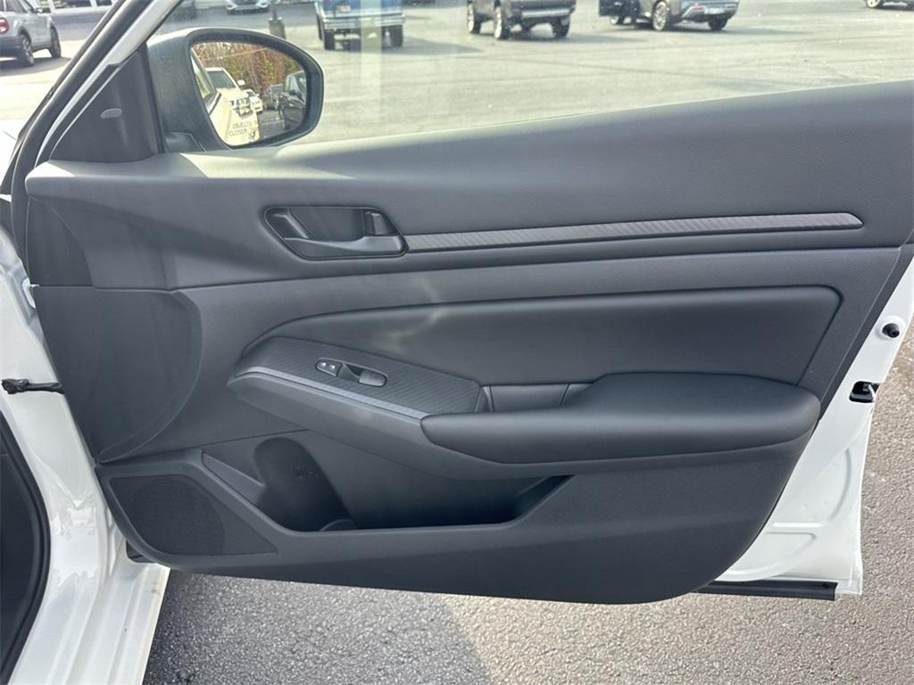 new 2025 Nissan Altima car, priced at $26,140