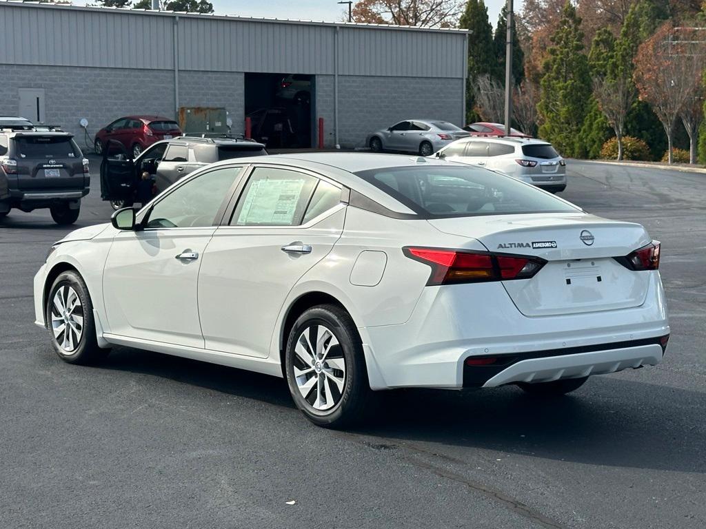 new 2025 Nissan Altima car, priced at $26,640