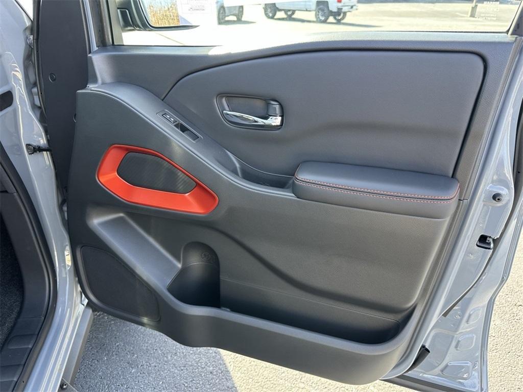 new 2025 Nissan Frontier car, priced at $44,323