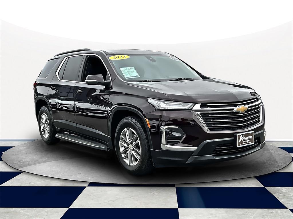 used 2023 Chevrolet Traverse car, priced at $29,755