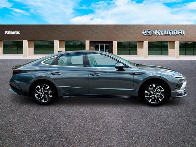 new 2025 Hyundai Sonata car, priced at $29,385