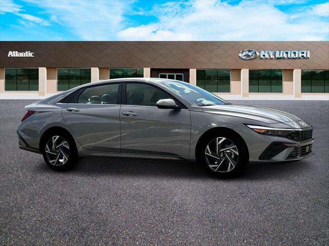 new 2025 Hyundai Elantra car, priced at $27,140