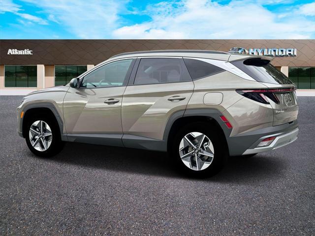 new 2025 Hyundai TUCSON Hybrid car, priced at $38,125