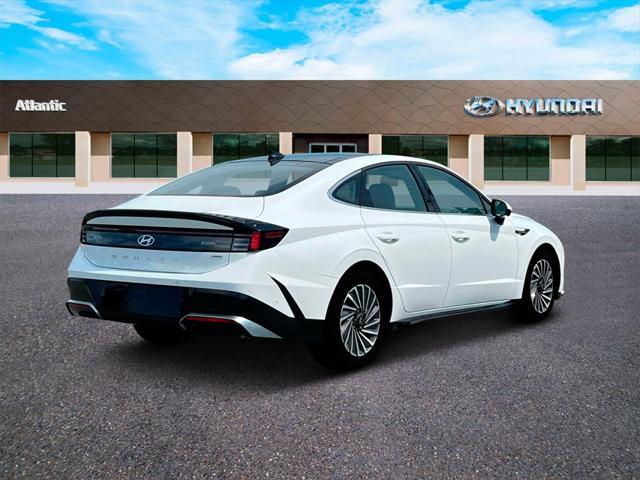 new 2025 Hyundai Sonata Hybrid car, priced at $39,490