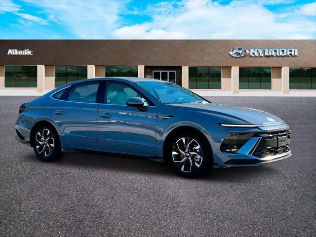 new 2025 Hyundai Sonata car, priced at $30,400