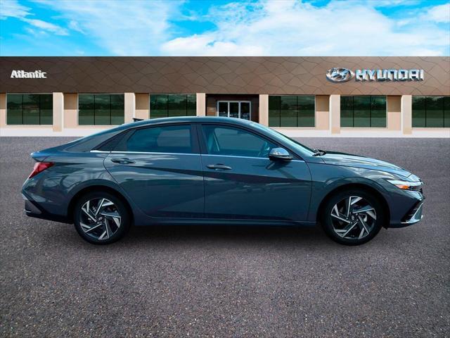 new 2025 Hyundai Elantra car, priced at $28,240