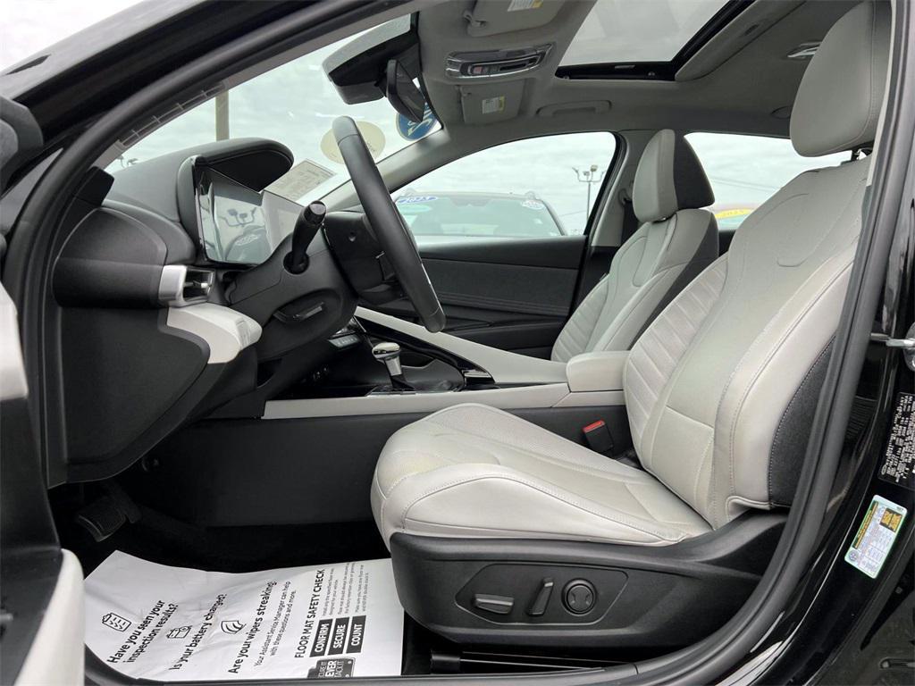 used 2023 Hyundai Elantra car, priced at $21,989