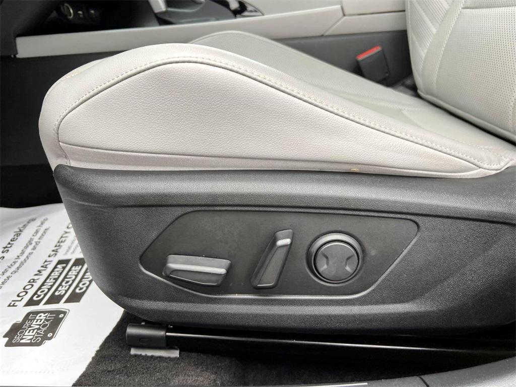 used 2023 Hyundai Elantra car, priced at $21,989