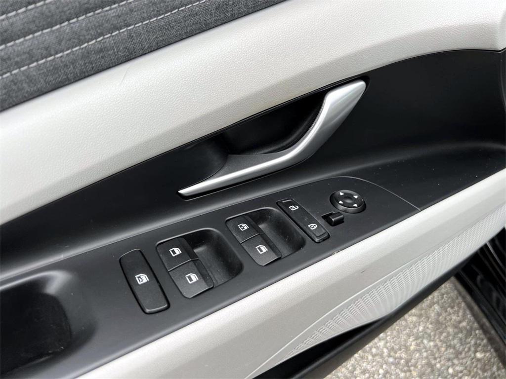 used 2023 Hyundai Elantra car, priced at $21,989