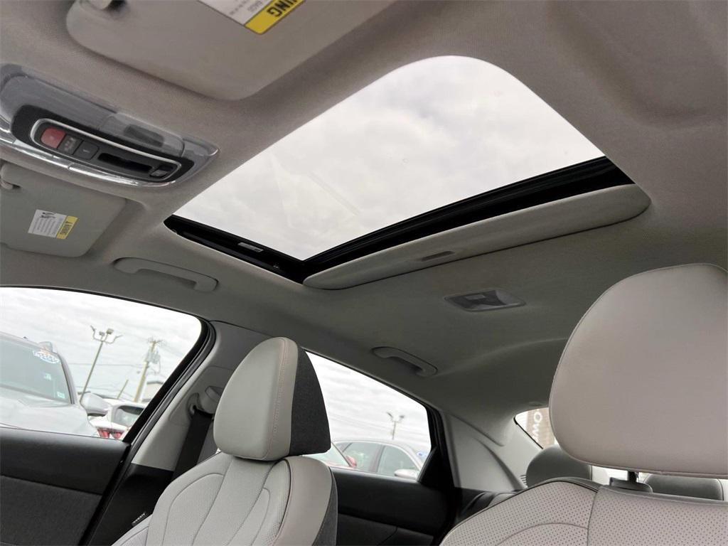 used 2023 Hyundai Elantra car, priced at $21,989