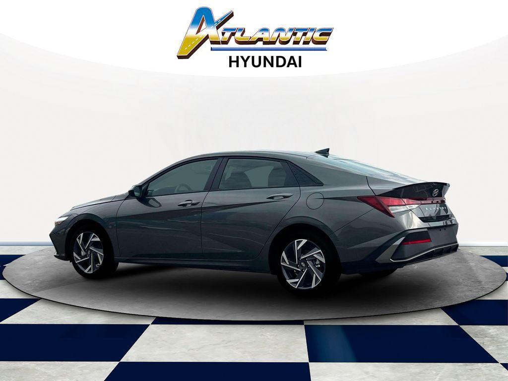 new 2025 Hyundai Elantra car, priced at $24,645