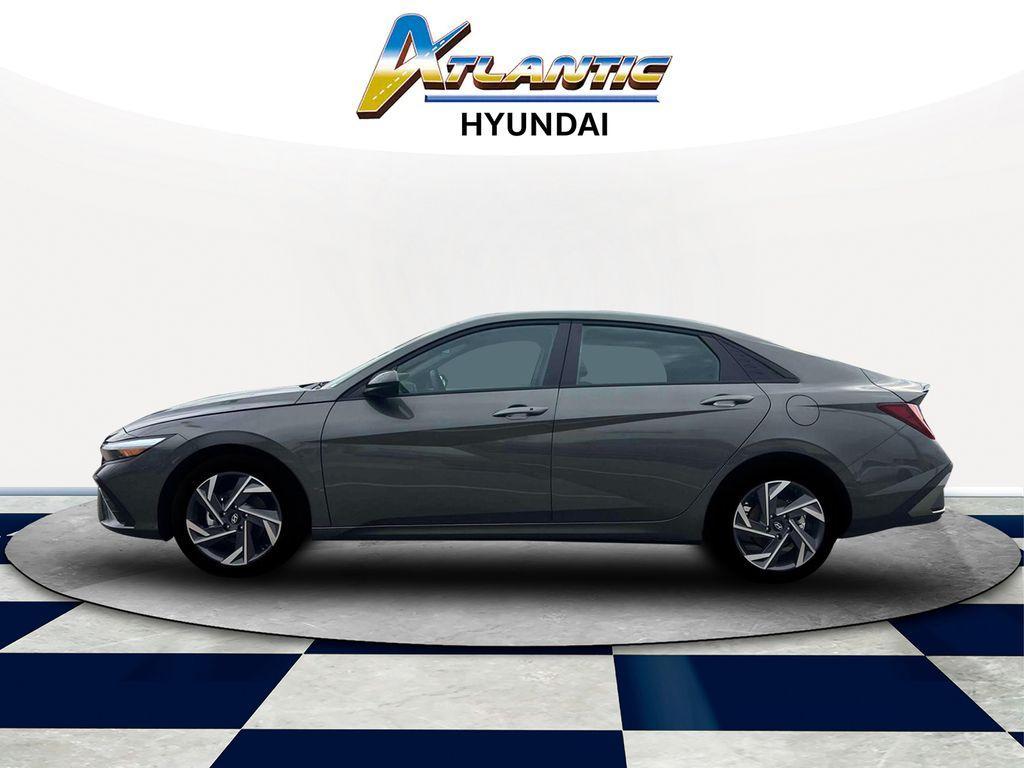 new 2025 Hyundai Elantra car, priced at $24,645