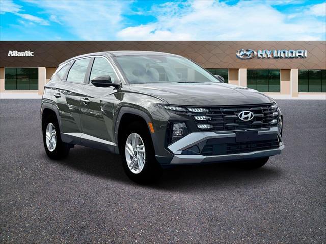 new 2025 Hyundai Tucson car, priced at $31,990