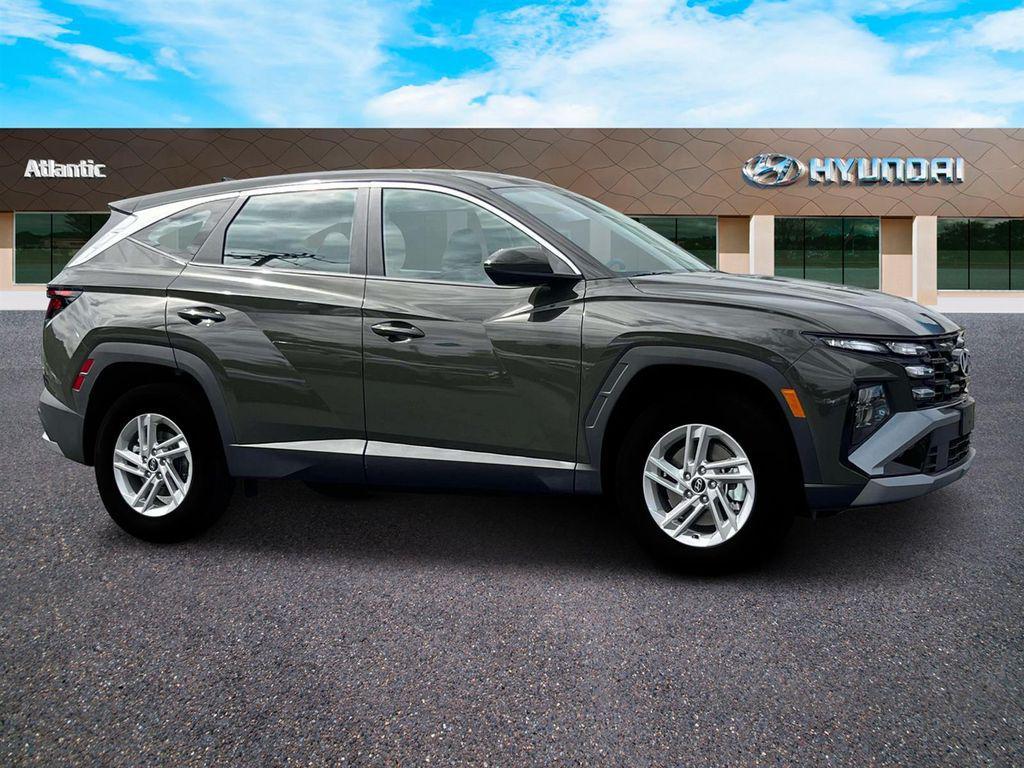 new 2025 Hyundai Tucson car, priced at $31,990
