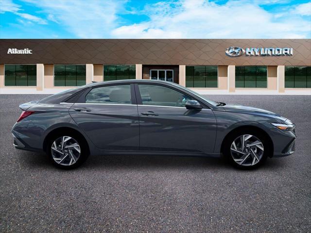 new 2025 Hyundai Elantra car, priced at $26,975