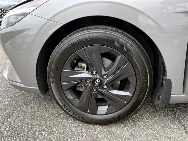 used 2022 Hyundai Elantra car, priced at $16,977