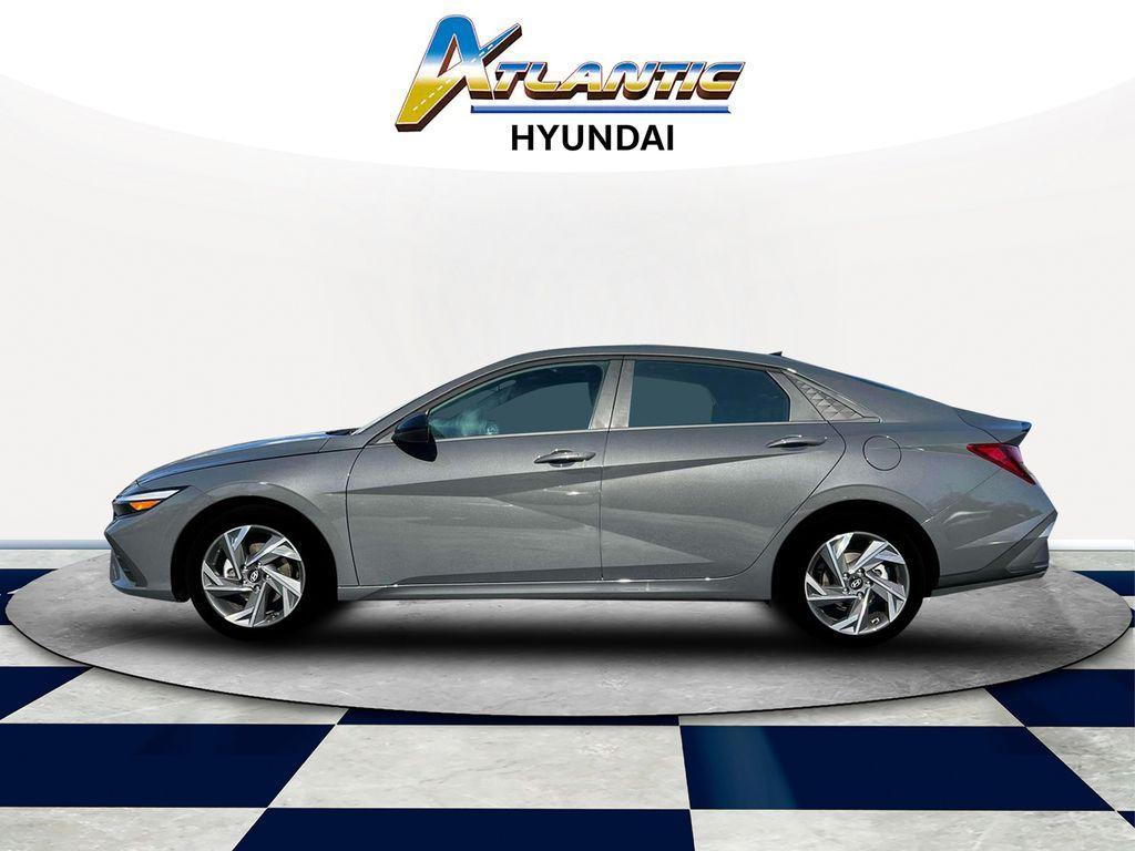 new 2025 Hyundai Elantra car, priced at $24,645