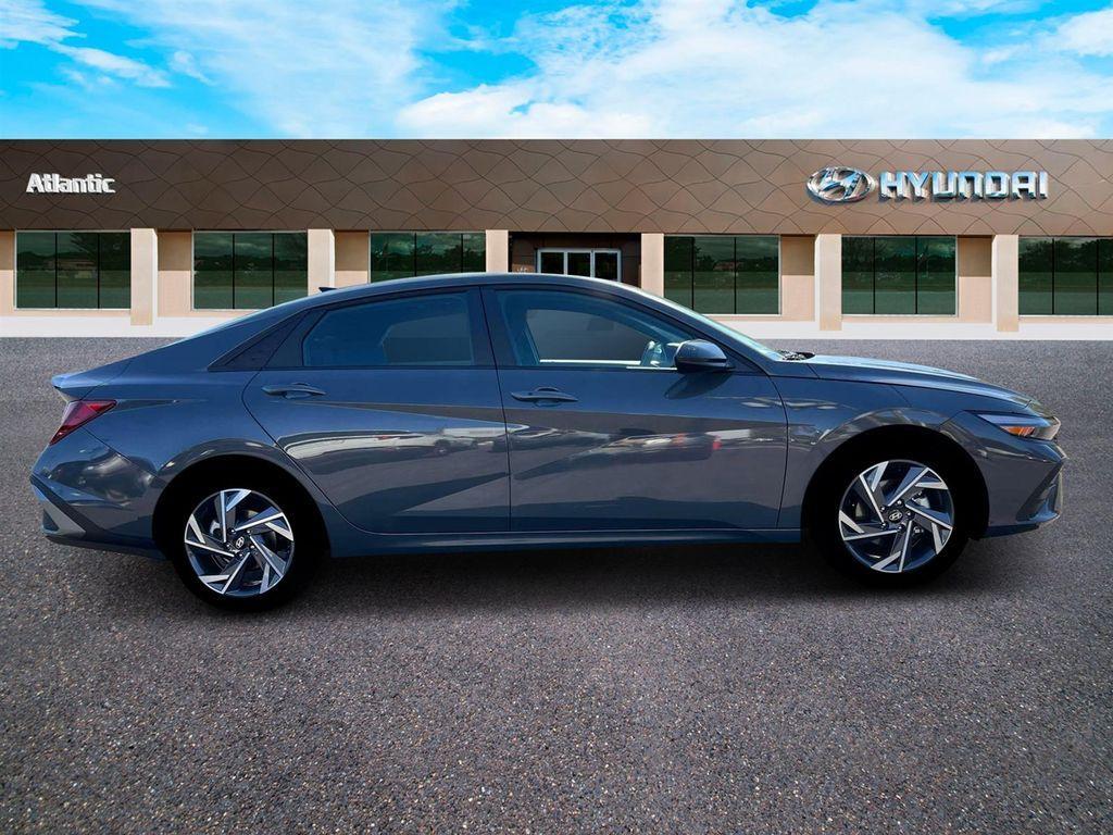 new 2025 Hyundai Elantra car, priced at $24,645