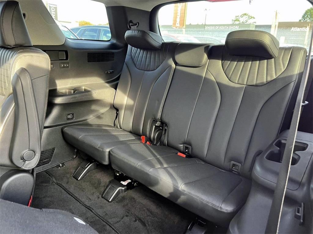 used 2023 Hyundai Palisade car, priced at $36,995