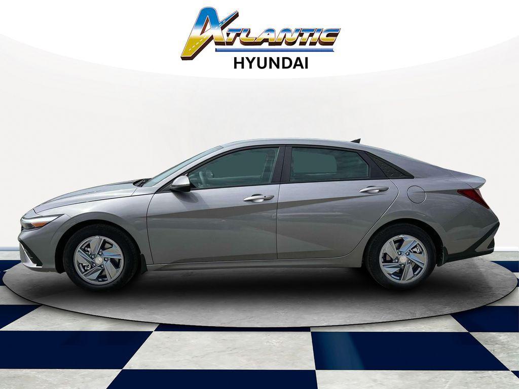 new 2025 Hyundai Elantra car, priced at $23,560