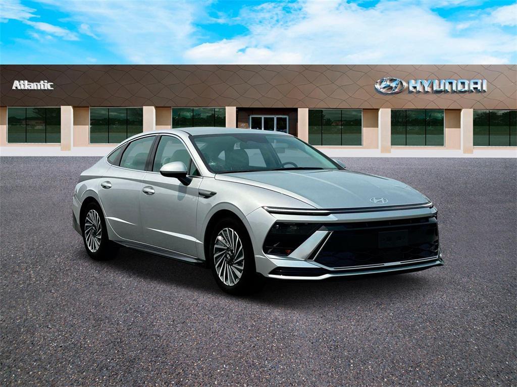 new 2025 Hyundai Sonata Hybrid car, priced at $32,630