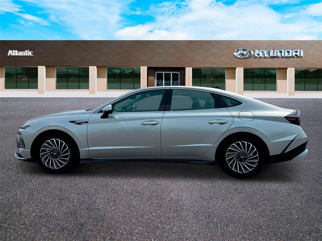 new 2025 Hyundai Sonata Hybrid car, priced at $32,630