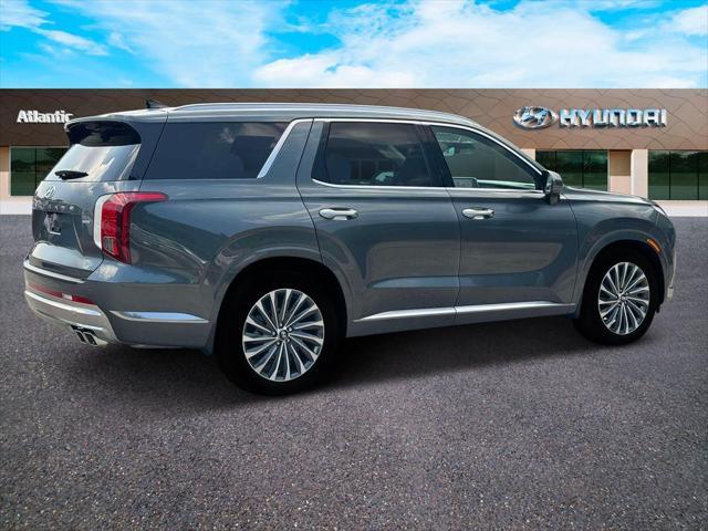 new 2025 Hyundai Palisade car, priced at $54,015