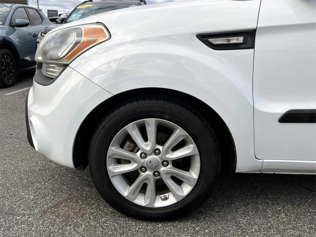 used 2013 Kia Soul car, priced at $9,995