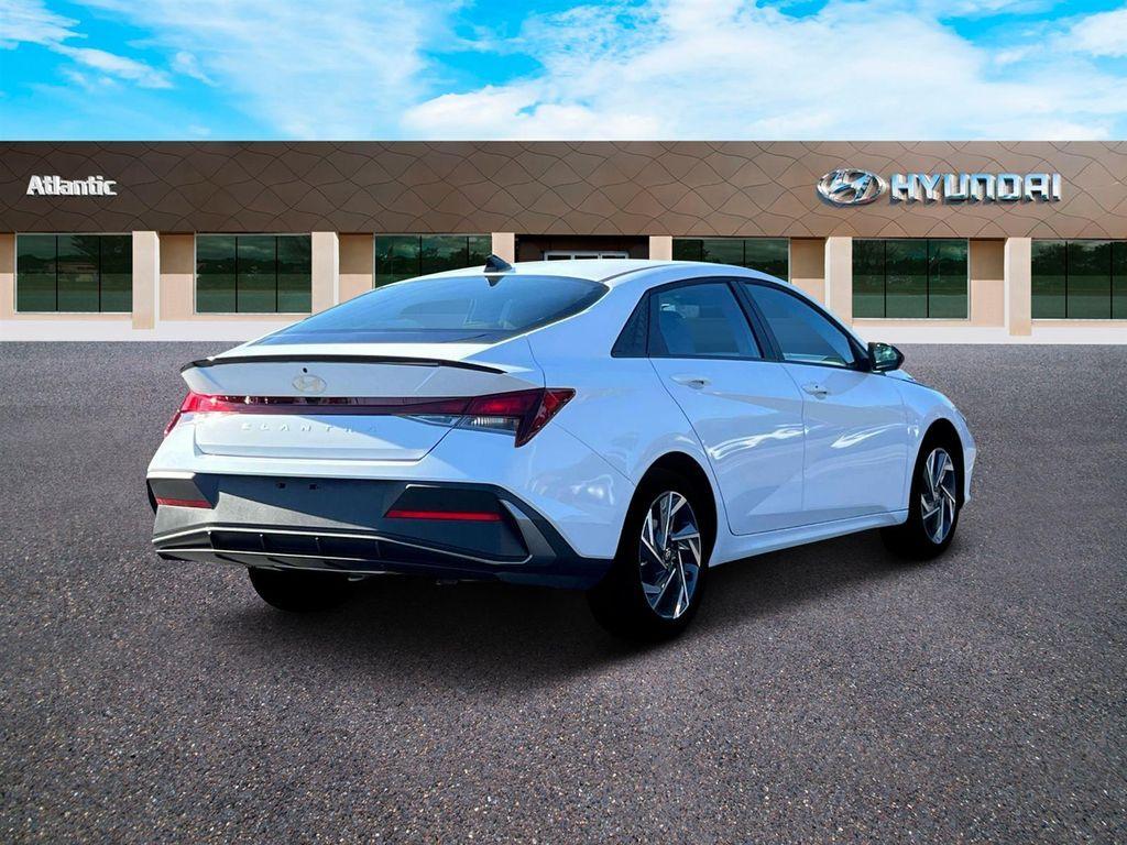 new 2025 Hyundai Elantra car, priced at $25,160