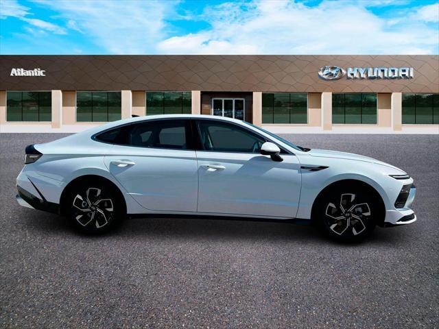 new 2025 Hyundai Sonata car, priced at $29,675