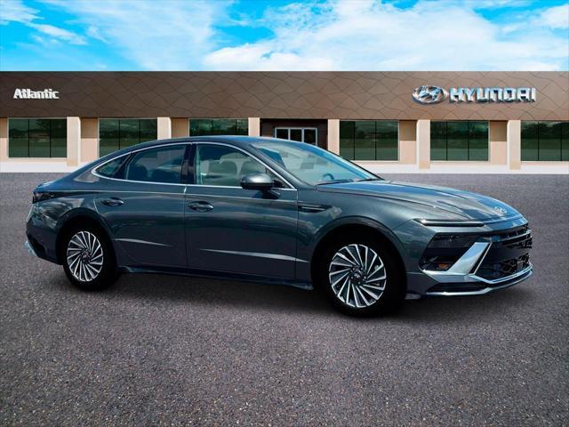 new 2024 Hyundai Sonata Hybrid car, priced at $32,505