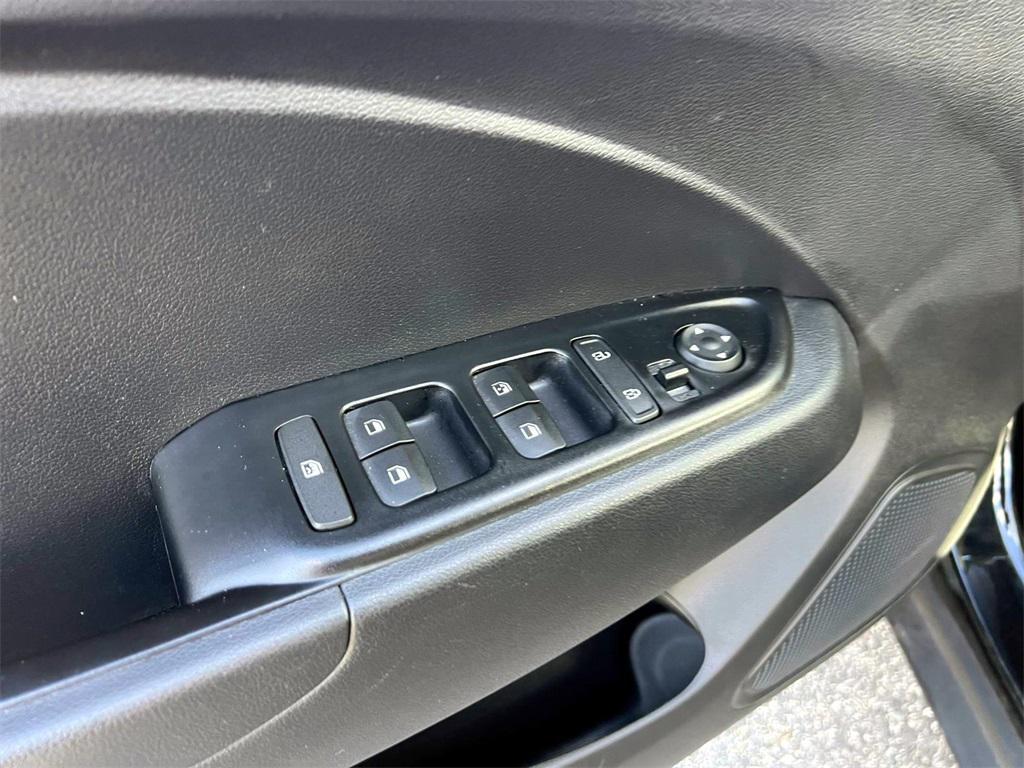 used 2023 Hyundai Venue car, priced at $18,855