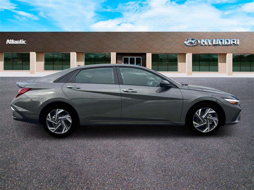 new 2025 Hyundai Elantra car, priced at $24,615