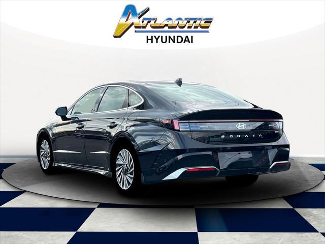 new 2025 Hyundai Sonata Hybrid car, priced at $39,155