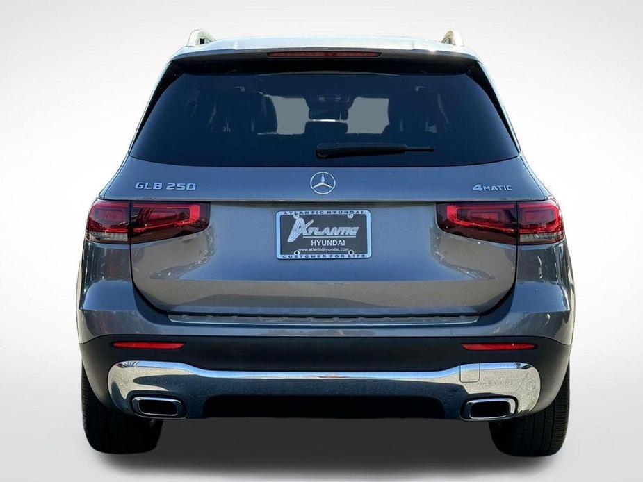 used 2021 Mercedes-Benz GLB 250 car, priced at $28,295