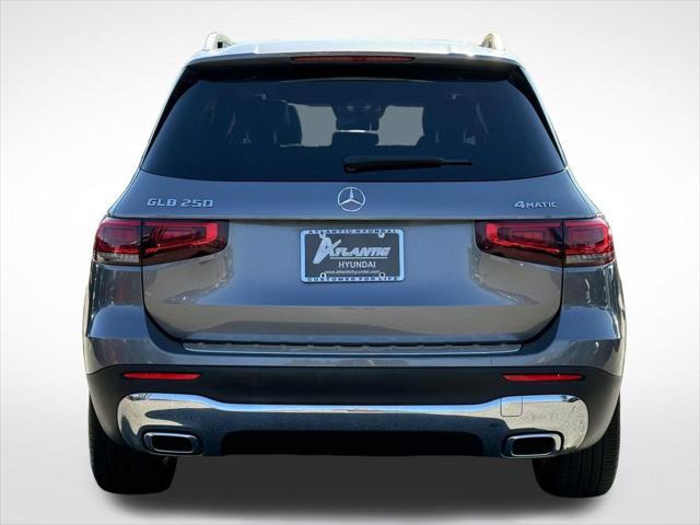 used 2021 Mercedes-Benz GLB 250 car, priced at $27,496