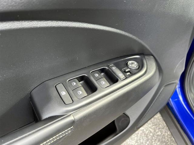 used 2022 Hyundai Venue car, priced at $16,795
