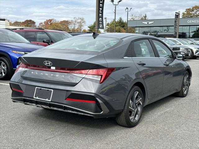 new 2025 Hyundai Elantra car, priced at $27,265