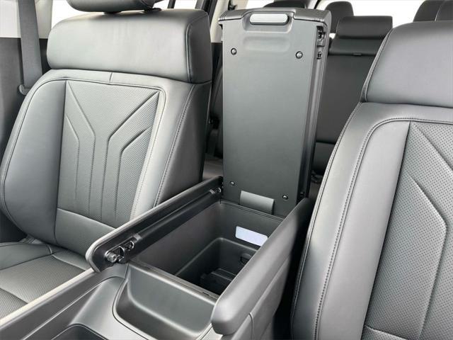 new 2025 Hyundai Santa Fe car, priced at $40,514